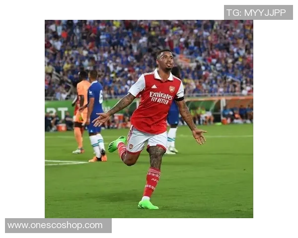 热苏斯的崛起之路：从青涩小将到足球巨星的华丽转身